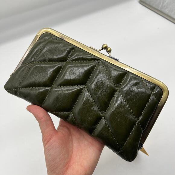 Patricia Nash Women Wallet Everly Quilted Nappa Leather Framed Wallet Soft Olive - Picture 1 of 12